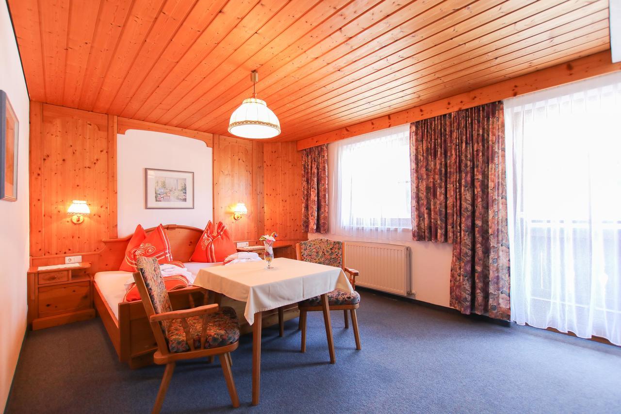 Gasthof-Pension Frohnwies ヴァイスバッハ・バイ・ローファー エクステリア 写真