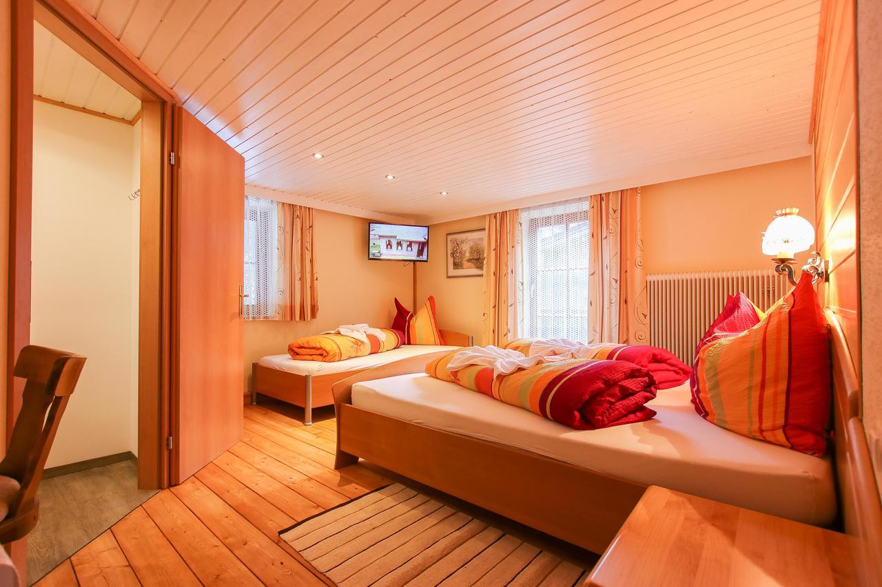 Gasthof-Pension Frohnwies ヴァイスバッハ・バイ・ローファー エクステリア 写真