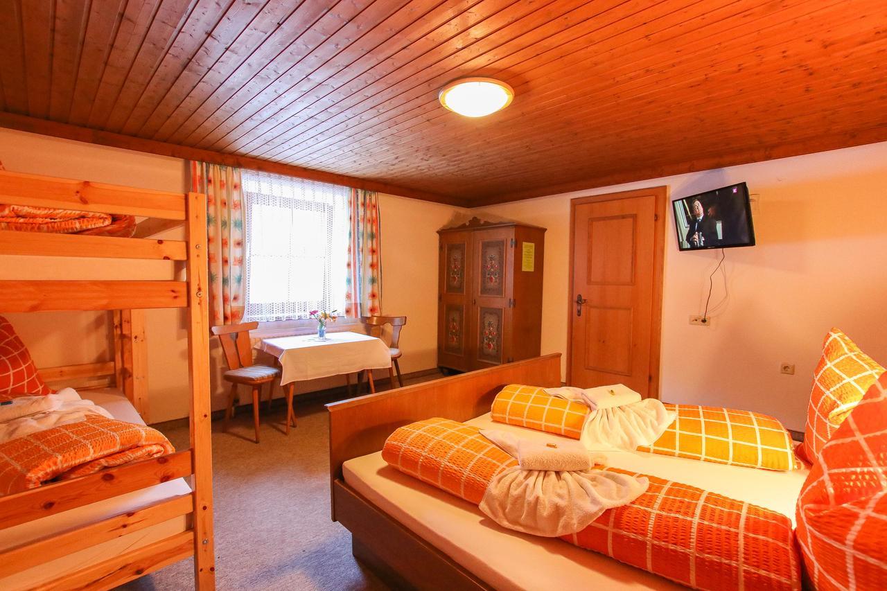 Gasthof-Pension Frohnwies ヴァイスバッハ・バイ・ローファー エクステリア 写真